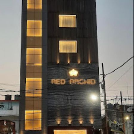 Red Orchid Hotel カーンプル エクステリア 写真